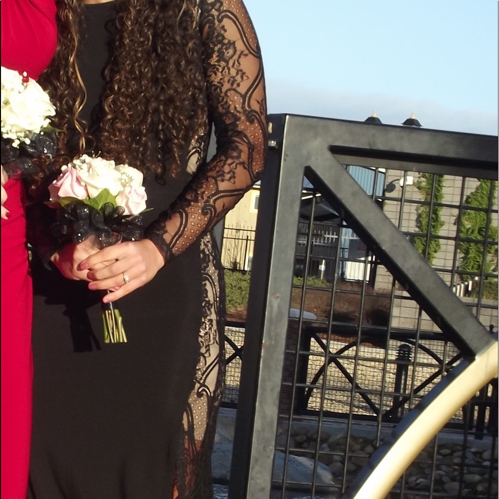 Black Lace Formal Dress